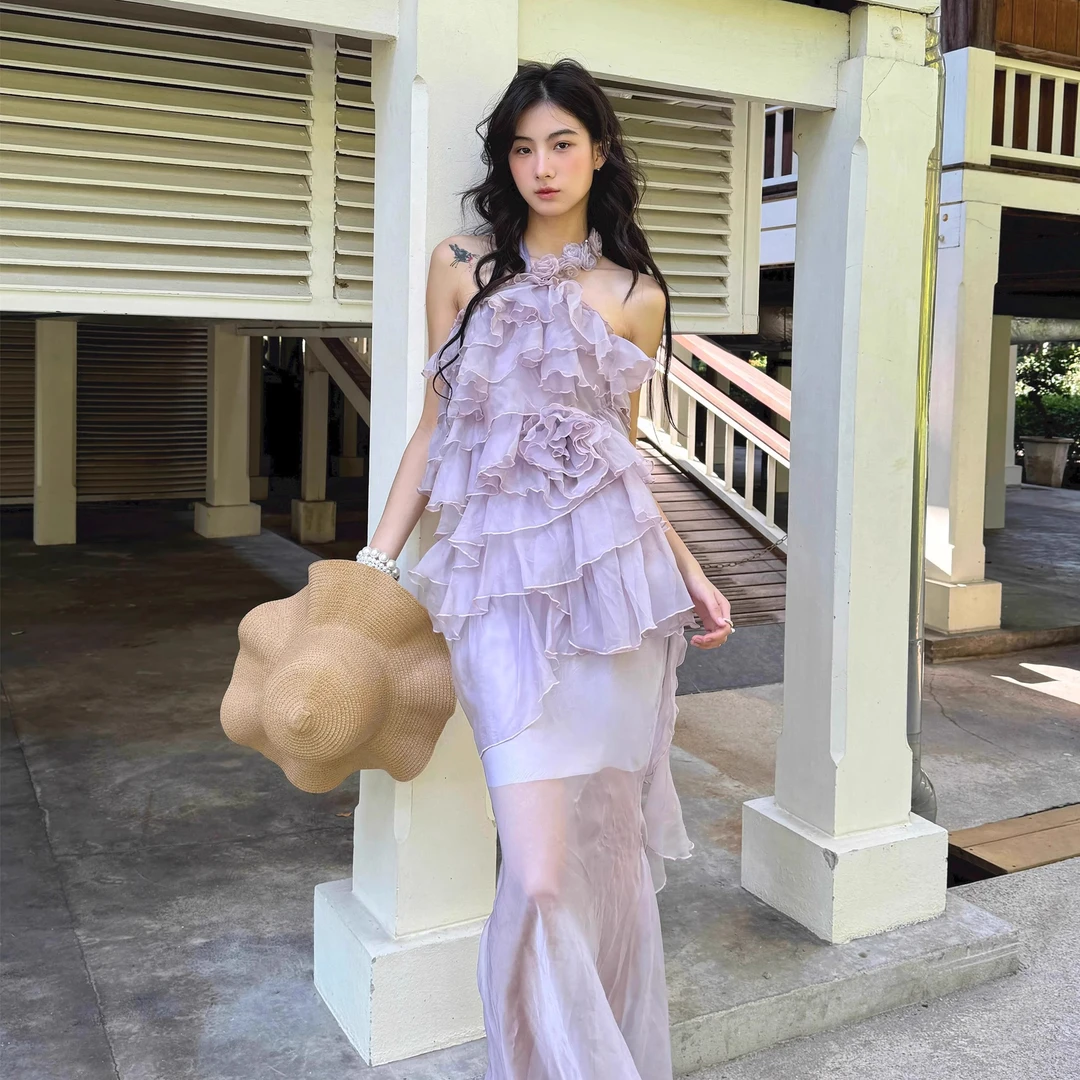 紫色挂脖连衣裙女法式高级感独特漂亮立体花朵不规则度假约会短裙