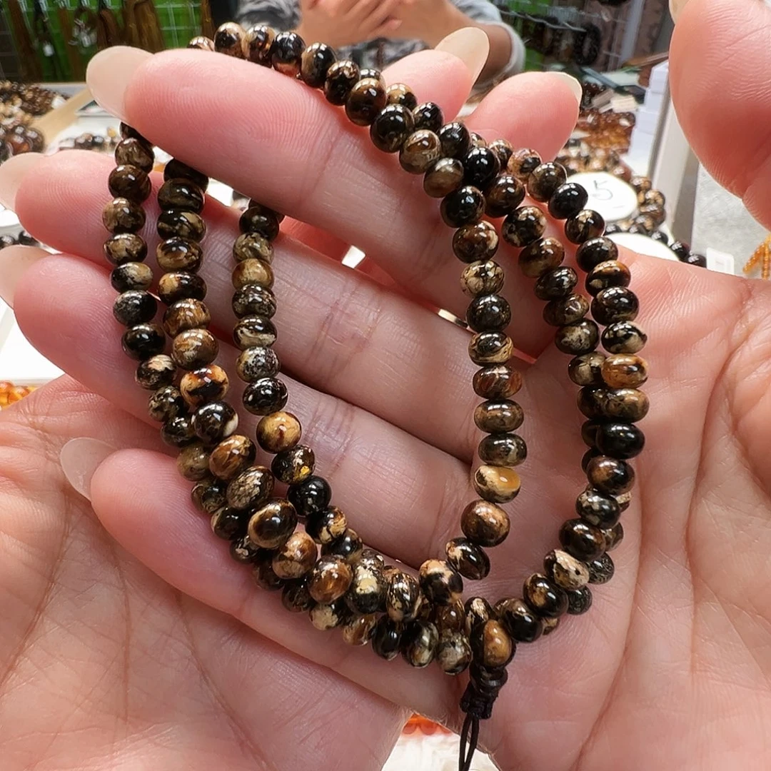 琥珀未镶嵌裸石抚顺琥珀5黑白花