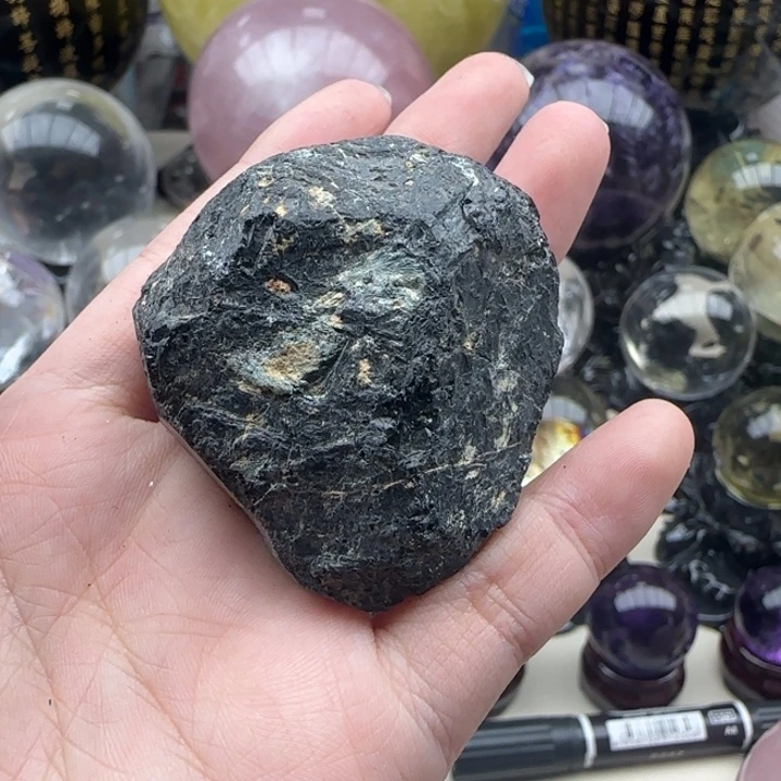 水晶未镶嵌摆件a134