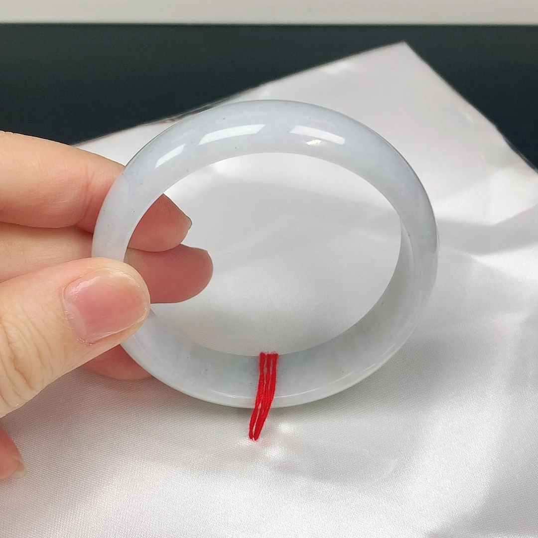 翡翠手镯未镶嵌010正