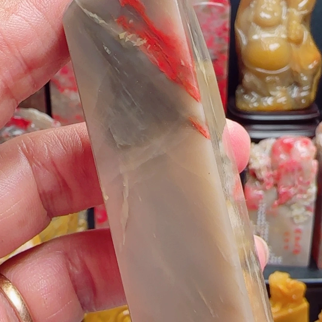 昌化石昌化鸡血石