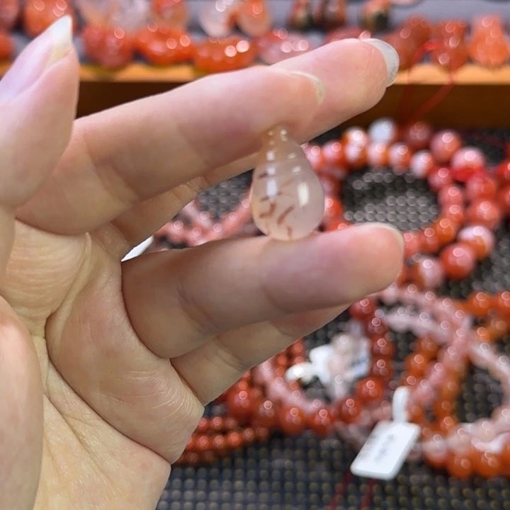 南红玛瑙未镶嵌珠宝半成品冰飘三通