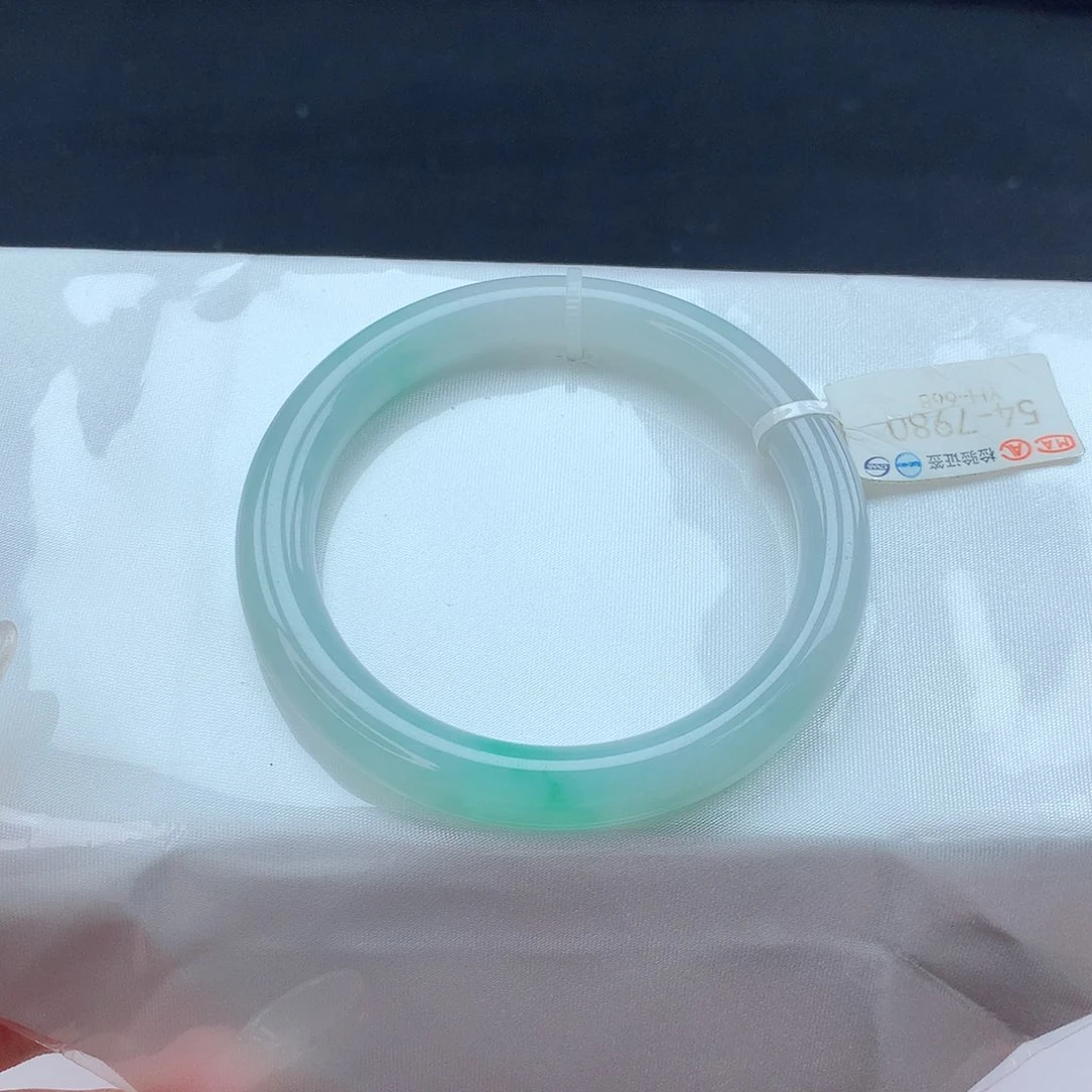 未镶嵌手镯翡翠4号经典飘阳绿