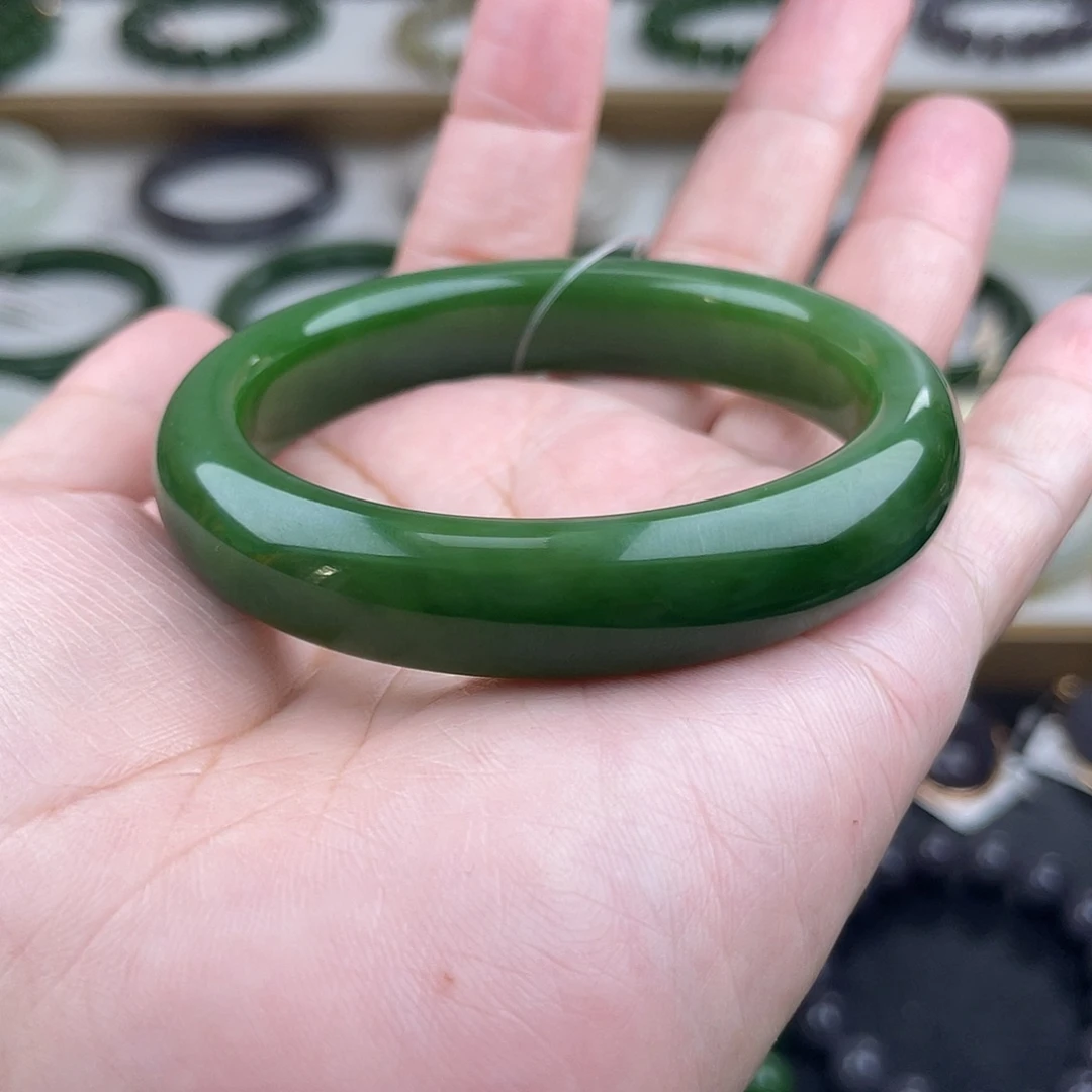 和田玉（碧玉）手镯未镶嵌