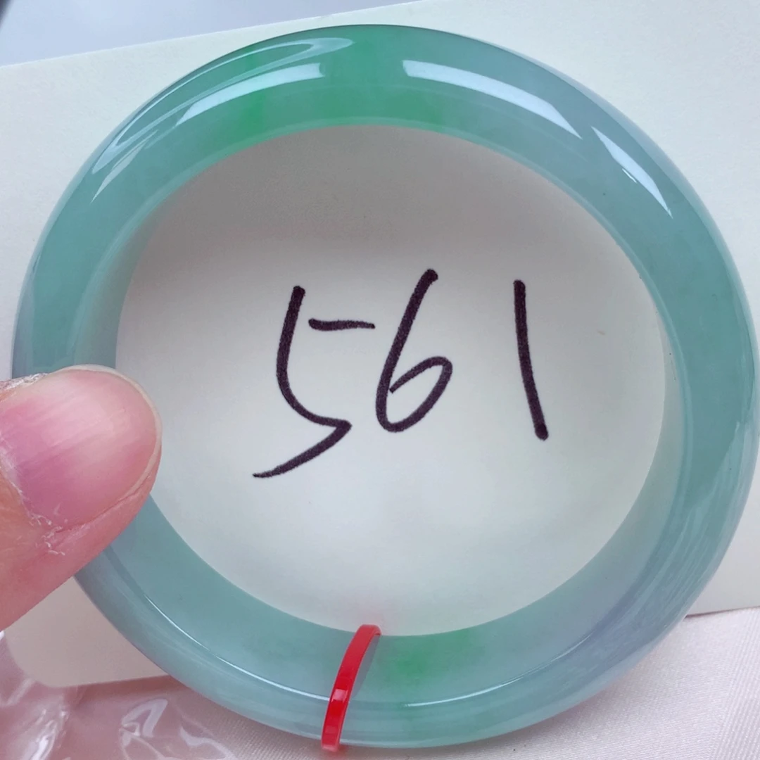 翡翠未镶嵌手镯翡翠