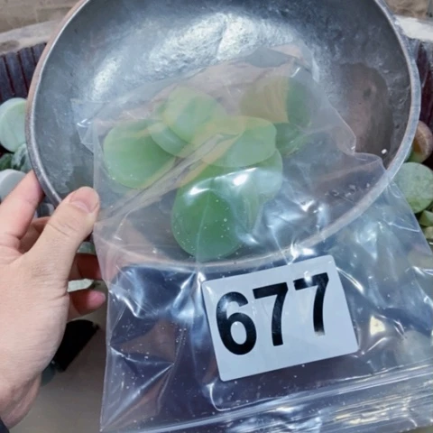 【闪购商品】蛇纹石玉珠宝半成品未镶嵌