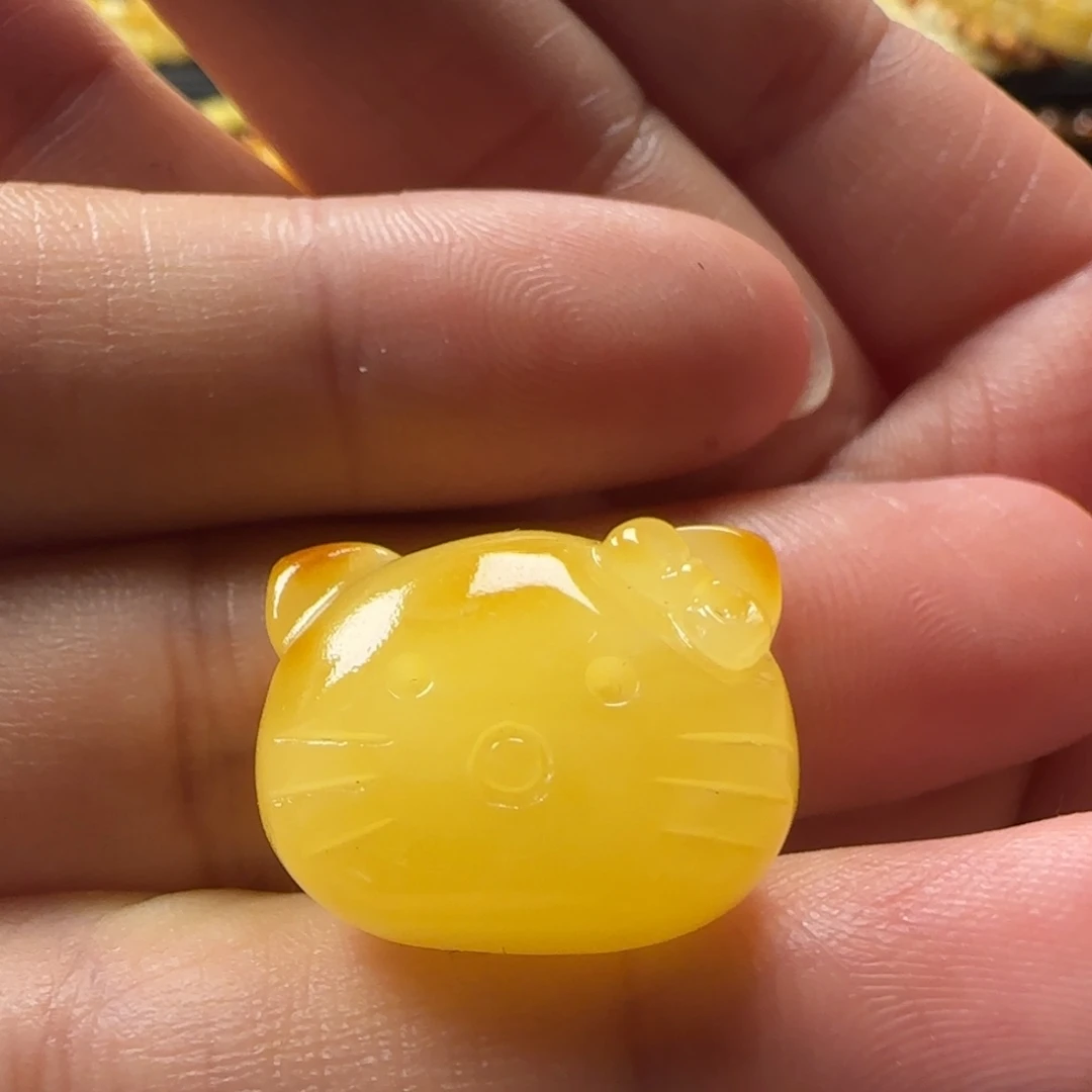 蜜蜡颈饰未镶嵌蜜蜡KT猫头吊坠福利出（打孔不退换）