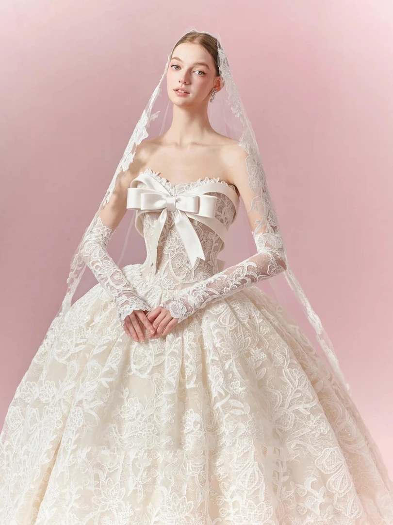 【真爱婚纱-轻纱】法式复古蕾丝 公主高级 轻奢 唯美 A摆蕾丝婚纱