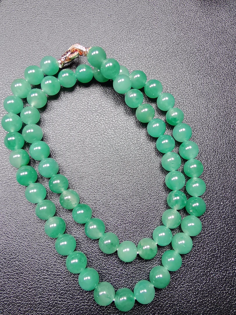 天然玉石非洲翠（独龙玉）精品卡（9mm左右）精品项链高冰飘绿时尚