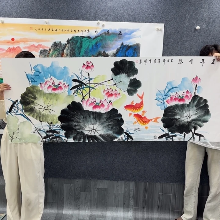 字画等多种形式的艺术作品和