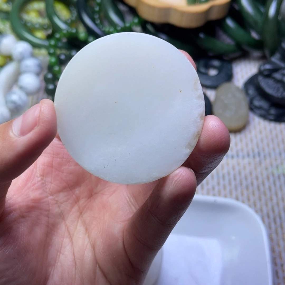 未镶嵌和田玉珠宝半成品