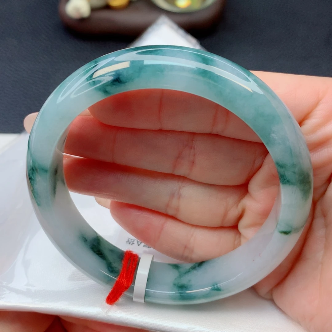 翡翠未镶嵌手镯59-60胶润飘花