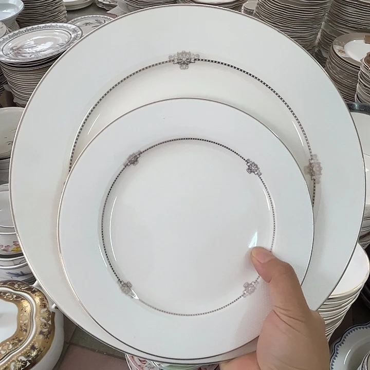 新骨瓷10.5/7.5寸平盘，默认微瑕