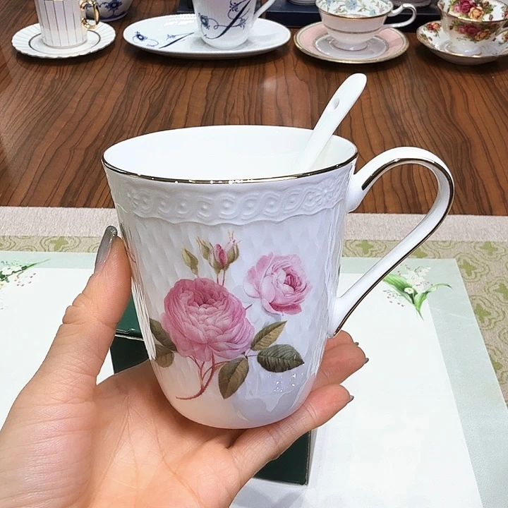 瓷片杯子杯子杯子水杯杯子水杯