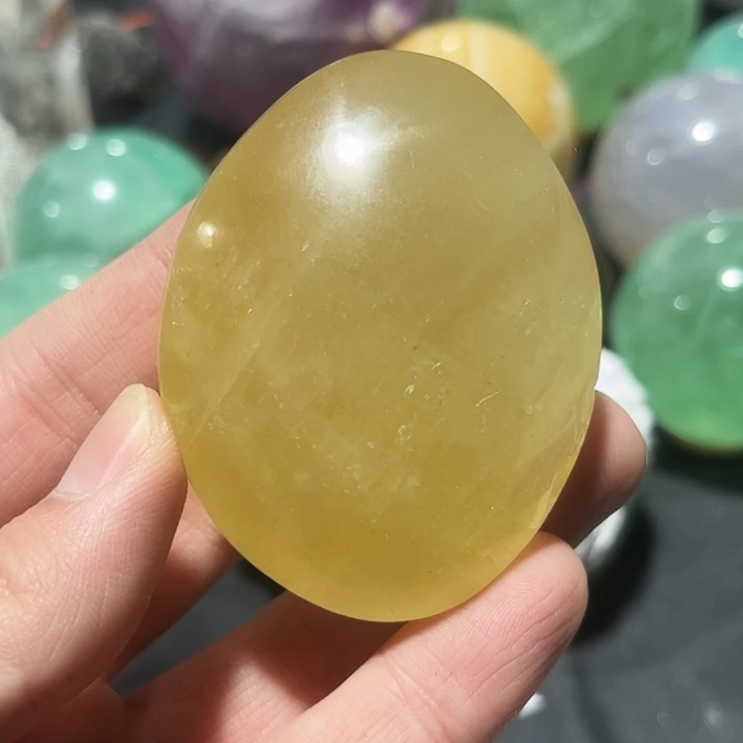 水晶天然水晶微瑕未镶嵌请****?