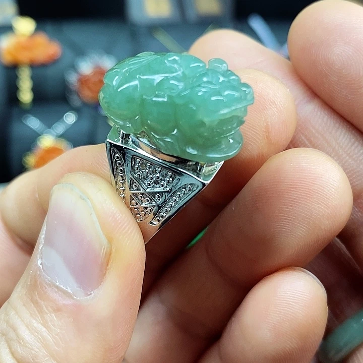 翡翠吊坠(不含链)未镶嵌戒指