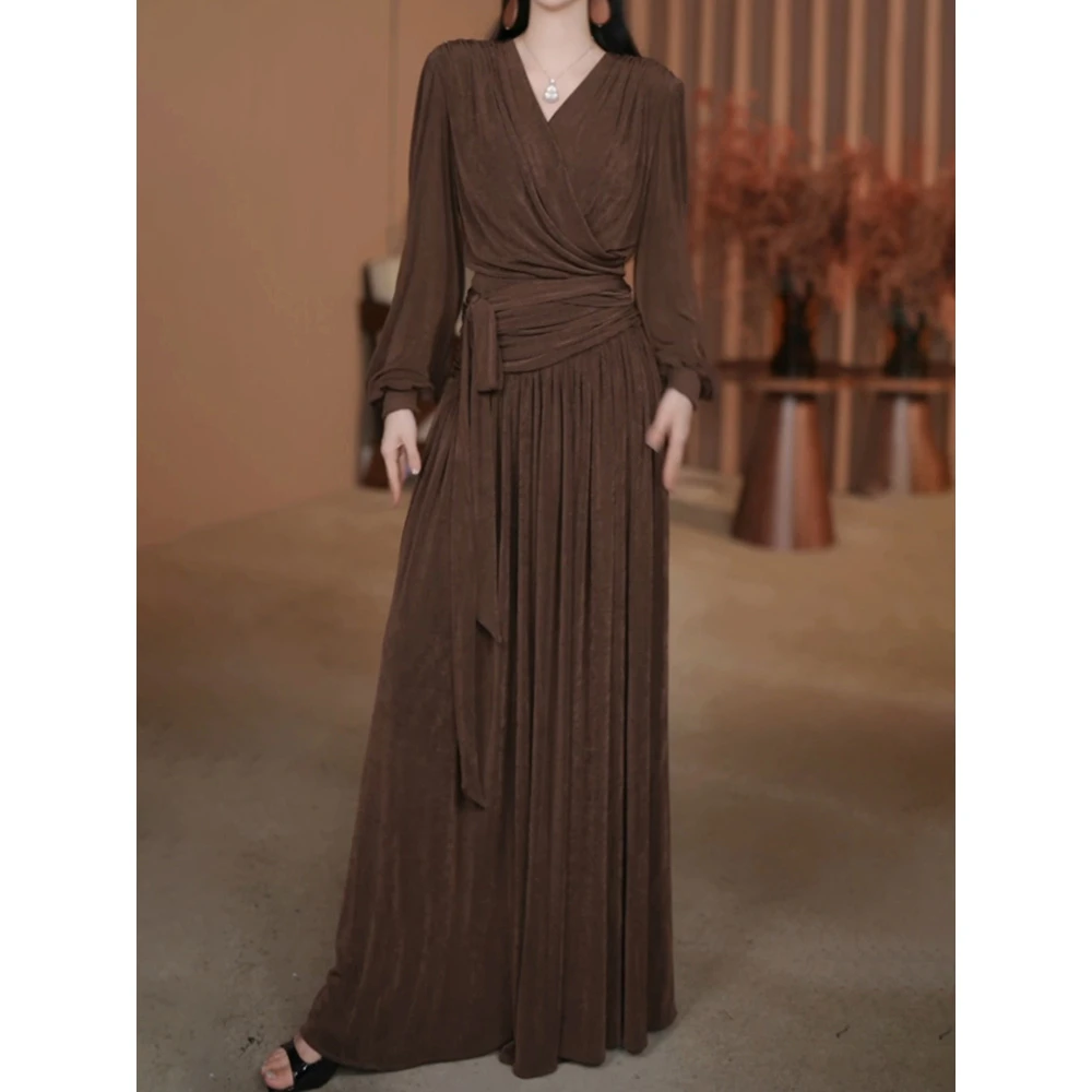 气质女装高档大气时尚减龄2025秋新纯色交叉绑带v领上衣高腰半裙