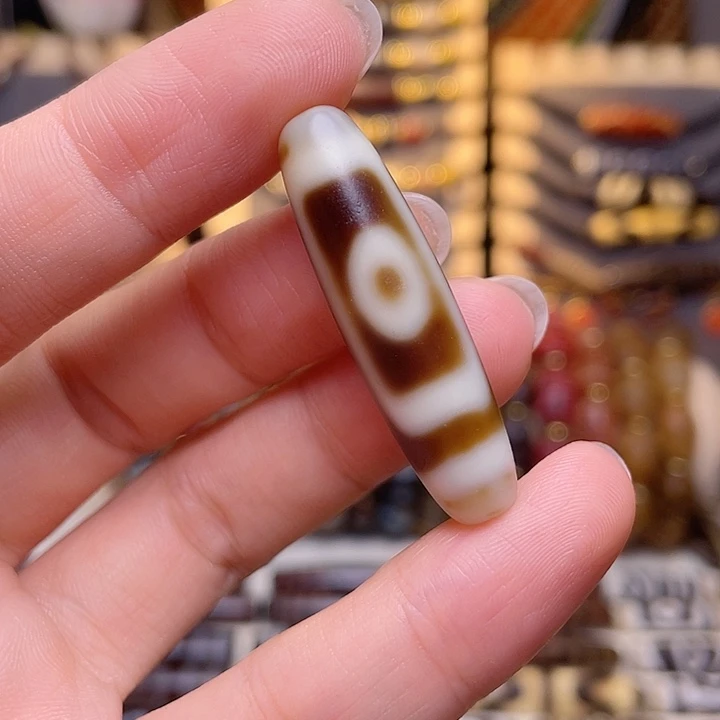 玛瑙/玉髓未镶嵌两眼天珠