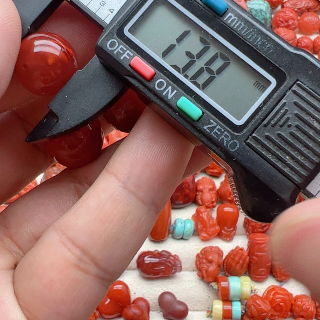 南红玛瑙合金配饰