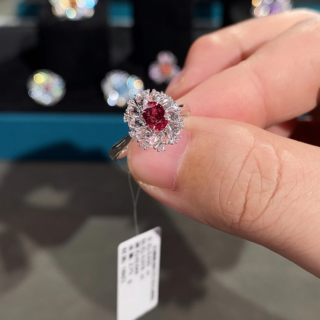 红宝石戒指18K金镶嵌无烧0.63ct