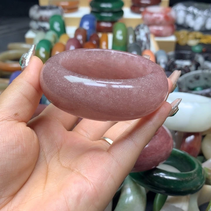 未镶嵌手镯石英质玉月*
