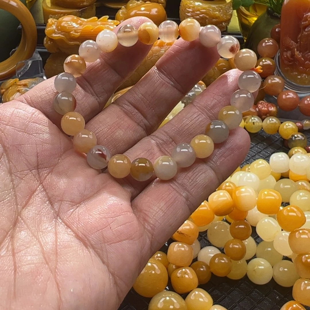 石英质玉未镶嵌颈饰