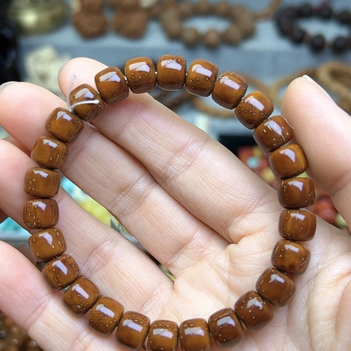 紫金鼠吊坠9.6实心单圈