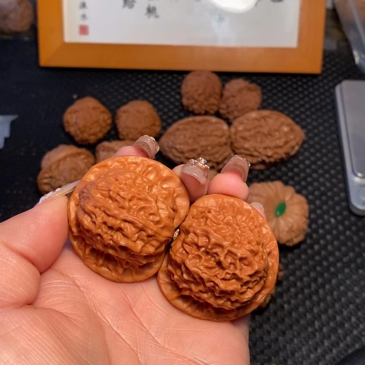 文玩核桃把件狂***面41瓷娃娃