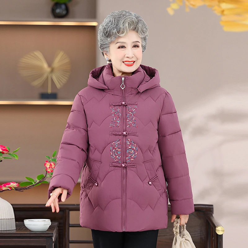 新中式高贵刺绣奶奶棉服冬装外套加厚保暖中老年人中国风棉衣气质