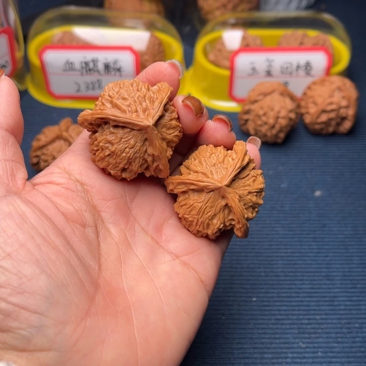 E***n吊坠文玩核桃39盘山三棱