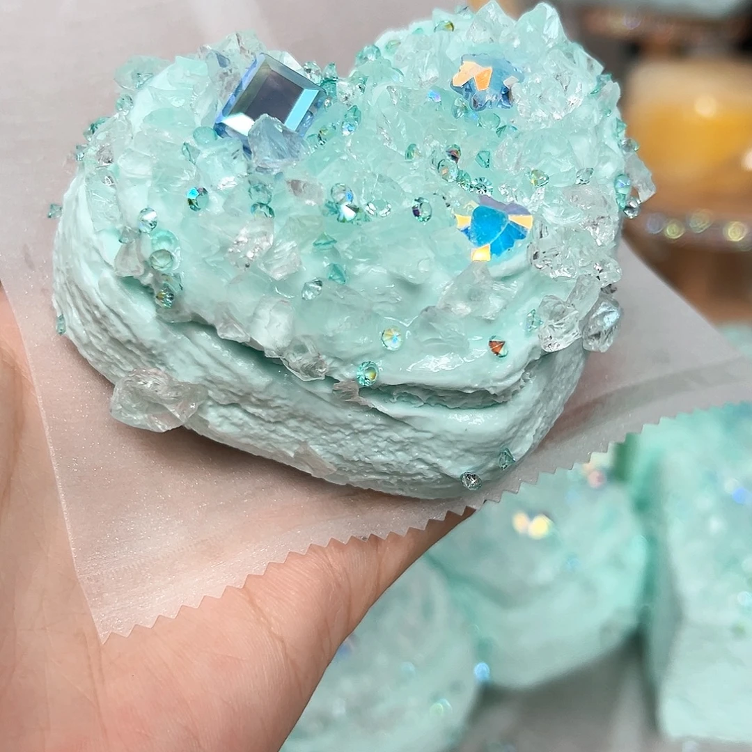 硅胶碎冰冰薄荷绿爱心卷190g