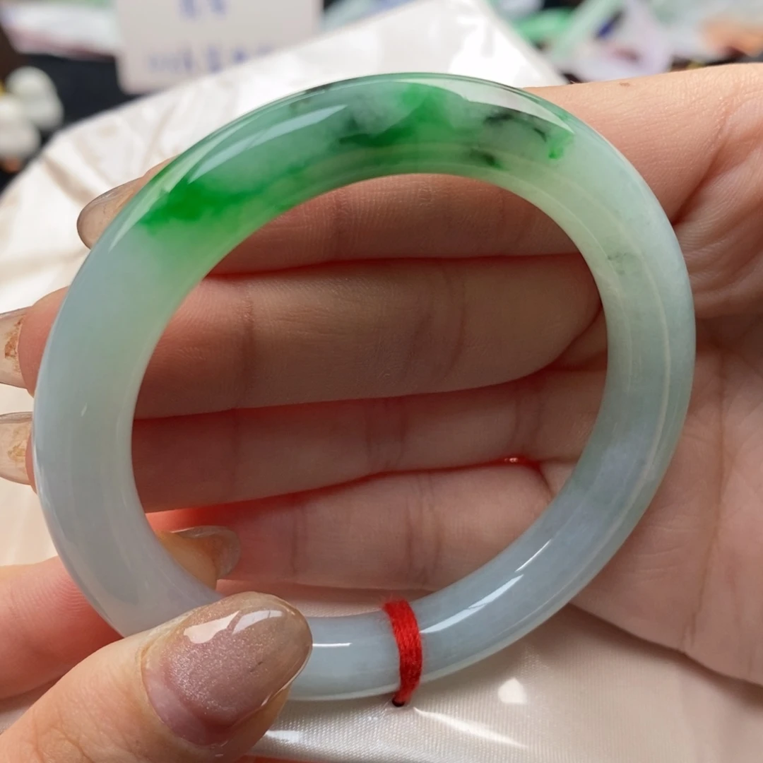 【闪购商品】翡翠手镯未镶嵌10号