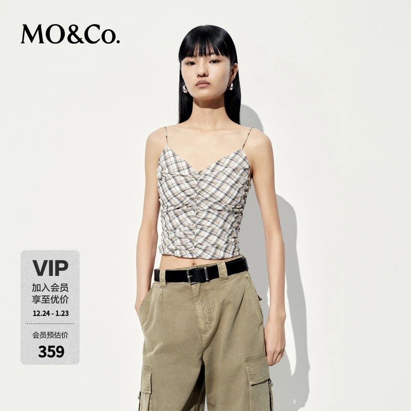 MOCO吊带2025夏新品含天丝拼色格纹V领捏褶截短式背心MBE2TOPT14