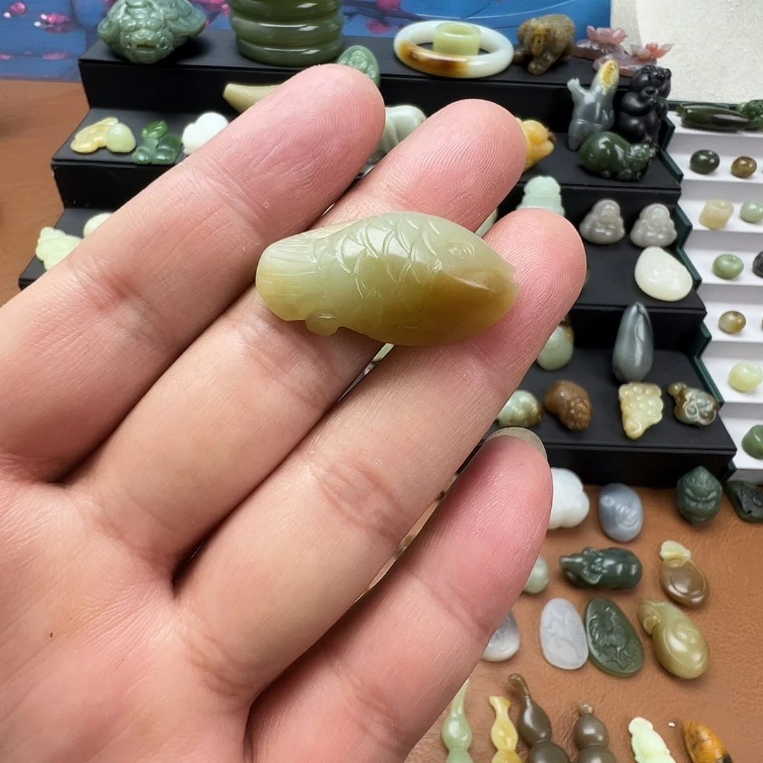 和田玉（糖玉）未镶嵌珠宝半成品