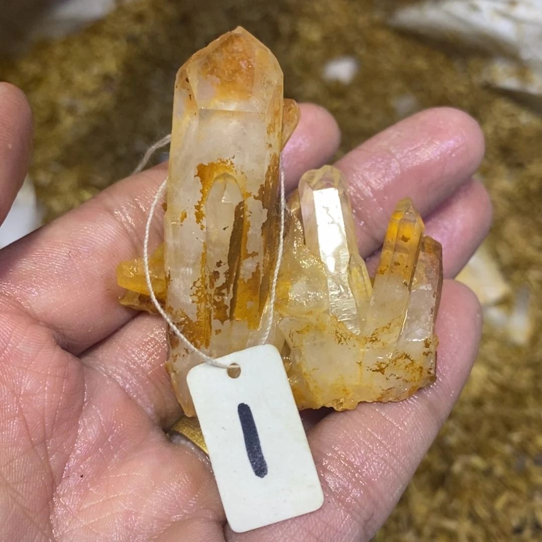 水晶原石摆件未镶嵌水晶