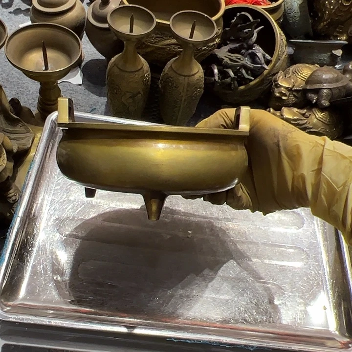 偷****你微瑕疵黄铜摆件工艺品