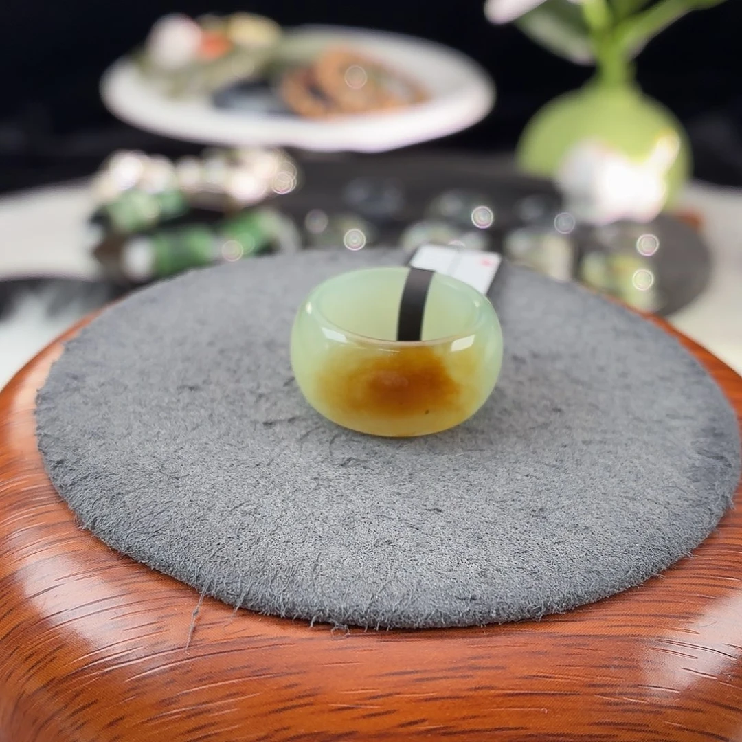 和田玉（糖玉）未镶嵌戒指b71一口糖墩16.7