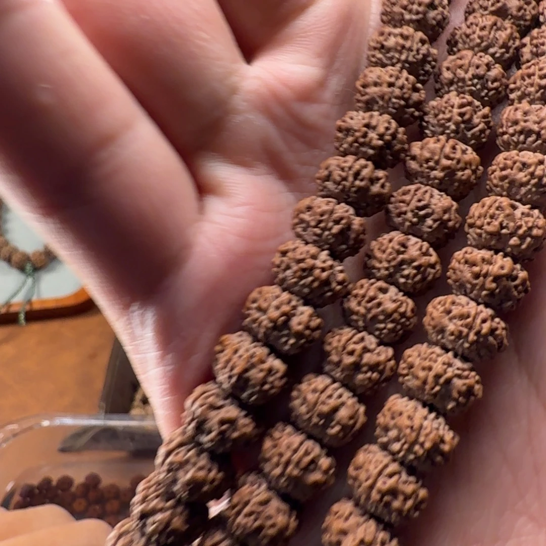 B****金刚菩提吊坠108地表平细长串130颗