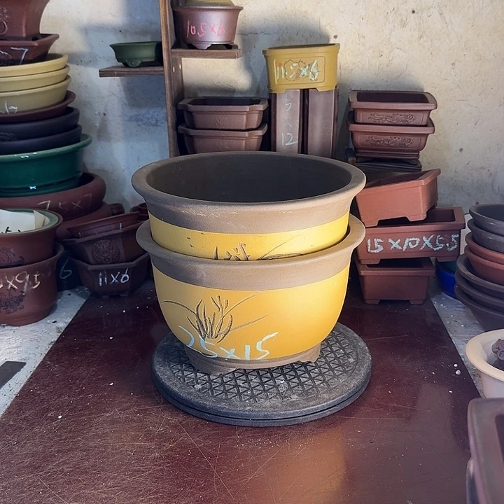 紫砂花盆，手工制作