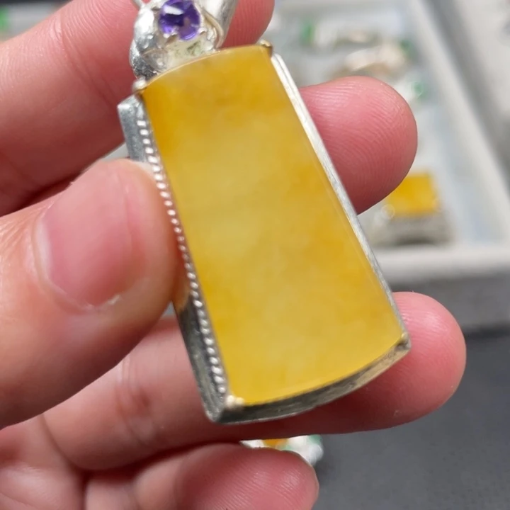 翡翠未镶嵌戒指缅甸天然翡翠
