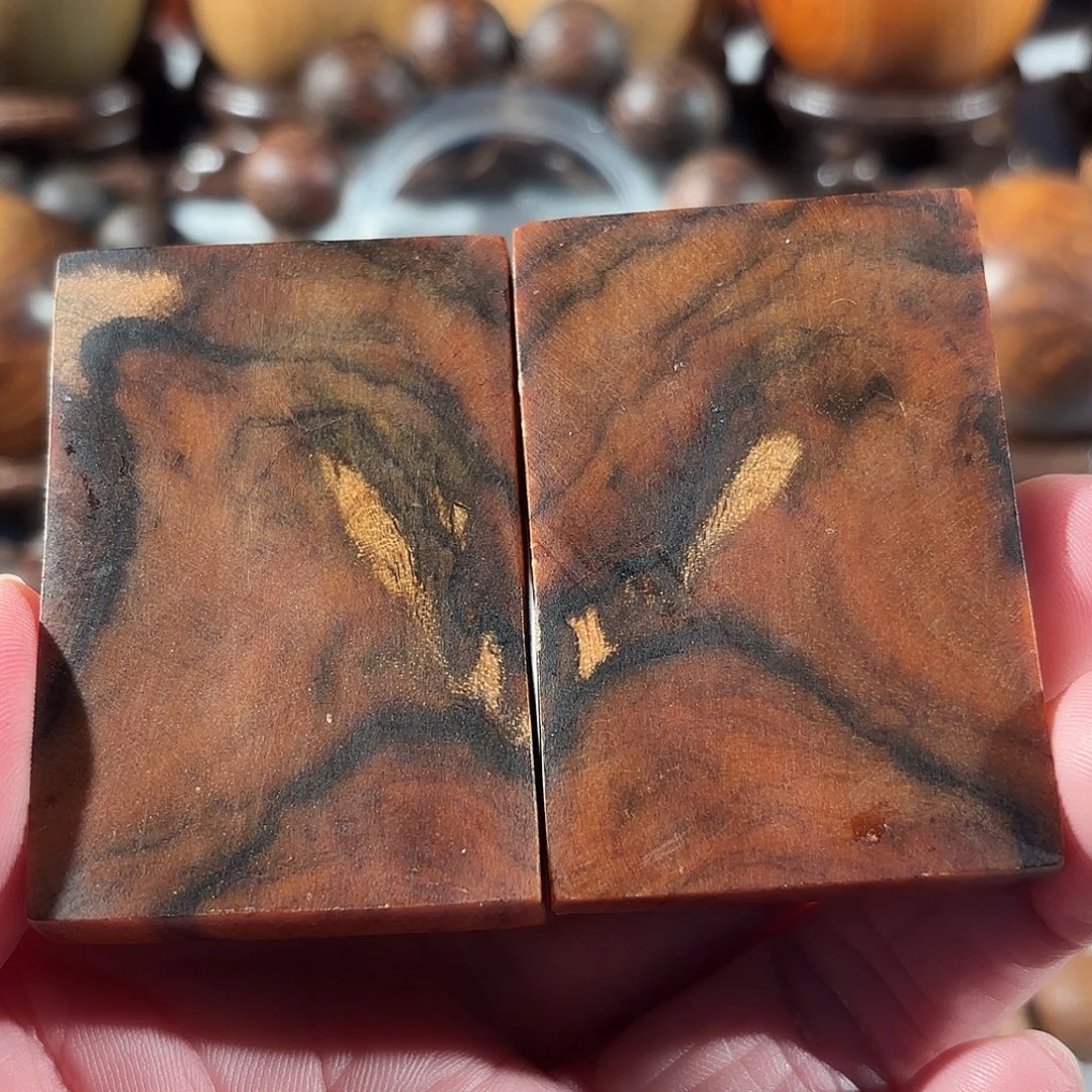 蓝***飘木质非金属印贡无事牌对牌