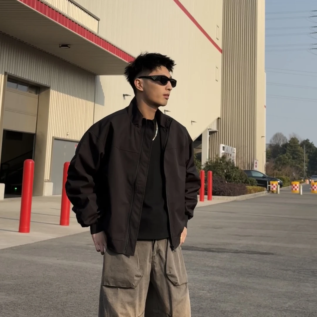 春季美式休闲硬汉风三防立领显肩宽健身复古百搭工装夹克棉服外套