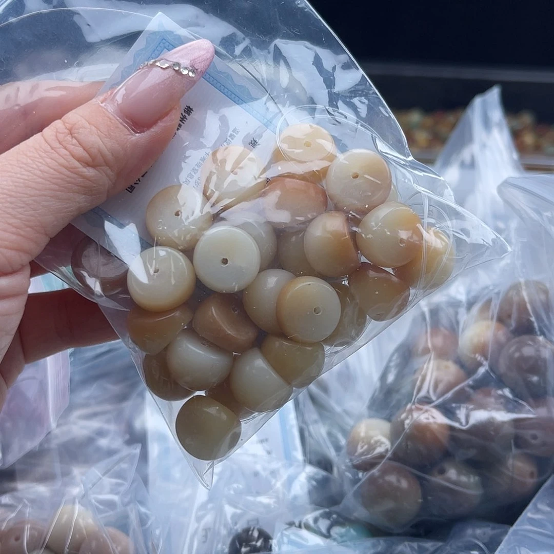 白玉菩提吊坠a锅底14mm/30颗