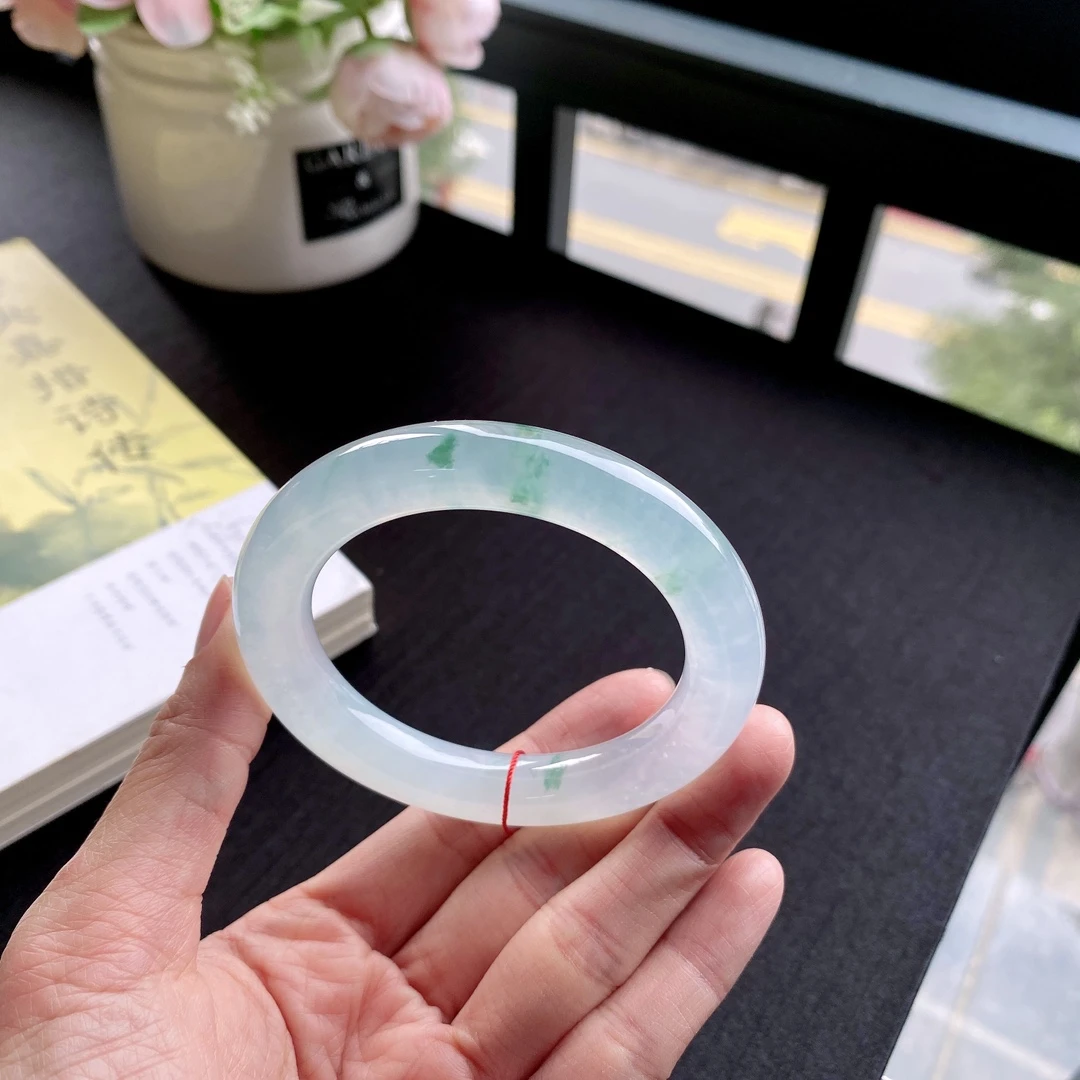 圈口54缅甸老坑A货冰种飘花圆条翡翠手镯