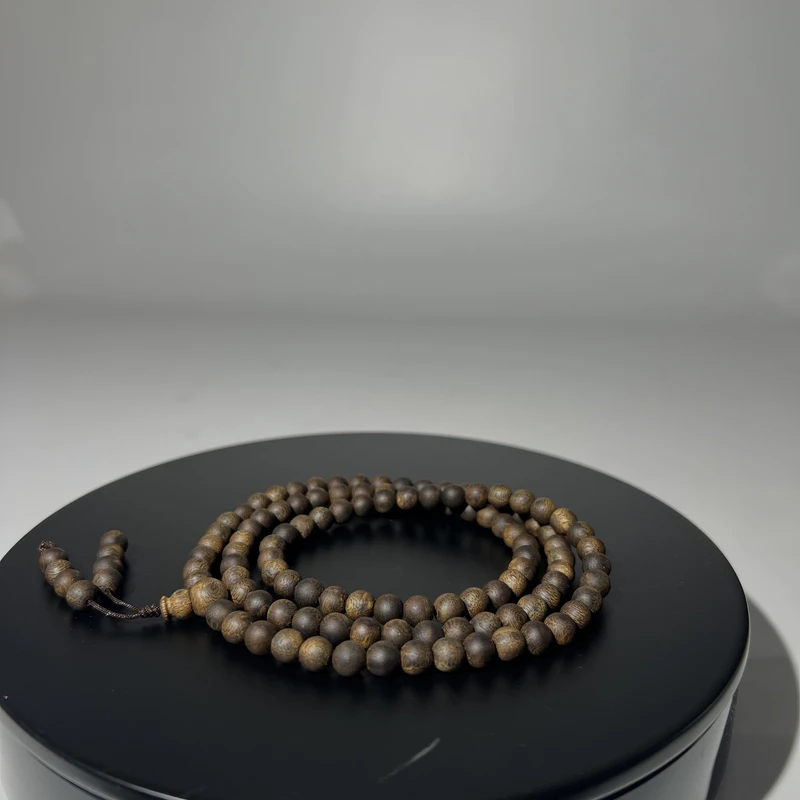 沉香【老香厂】A156珍藏款透顶绿棋楠沉水7mm多圈长串（多样性发一）