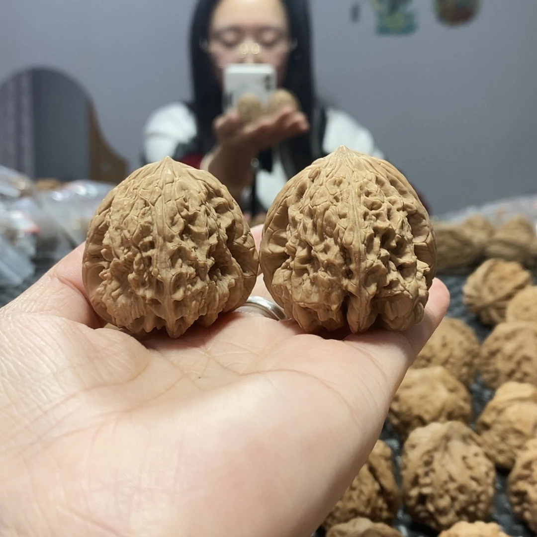 吊坠桃核 暴雪 40