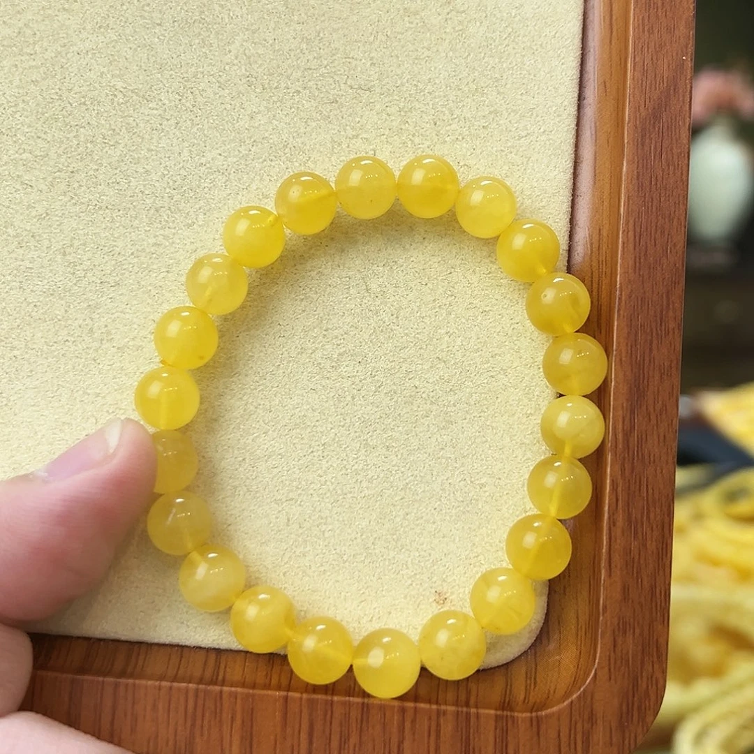 蜜蜡未镶嵌珠宝奇石