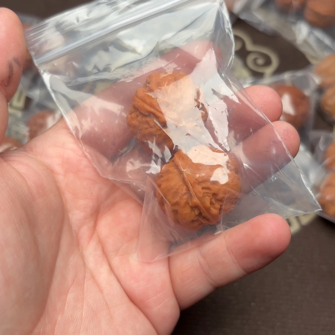 文玩核桃把件5100000000