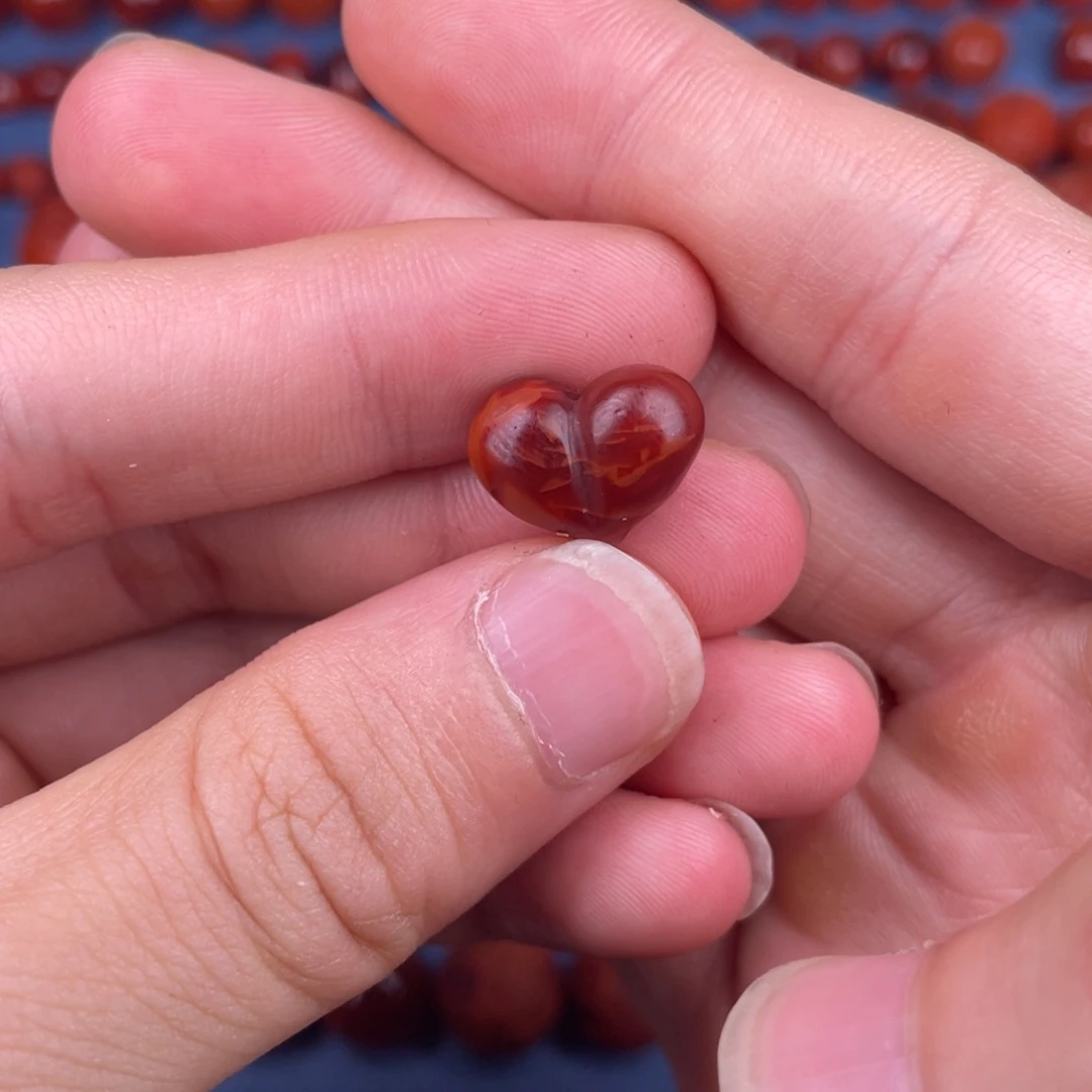 南红玛瑙未镶嵌其他14.7mm瓦西牛血红火焰纹原矿屁桃