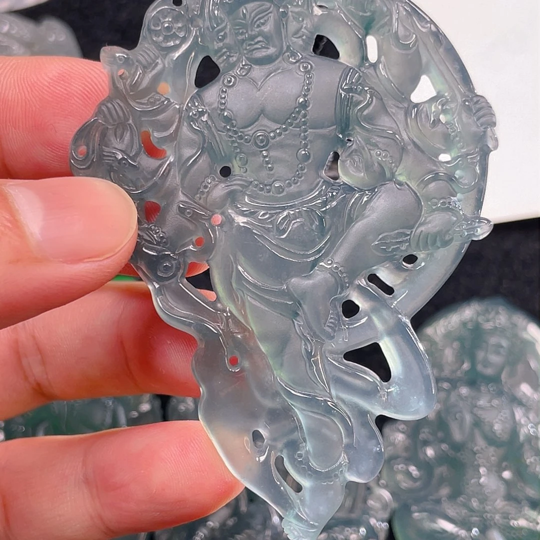 颈饰未镶嵌翡翠6，